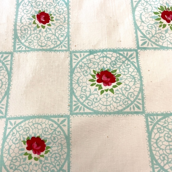 Vintage Aqua Red Printed Floral Cotton Tablecloth Six Napkins Set READ PLEASE - Picture 5 of 15